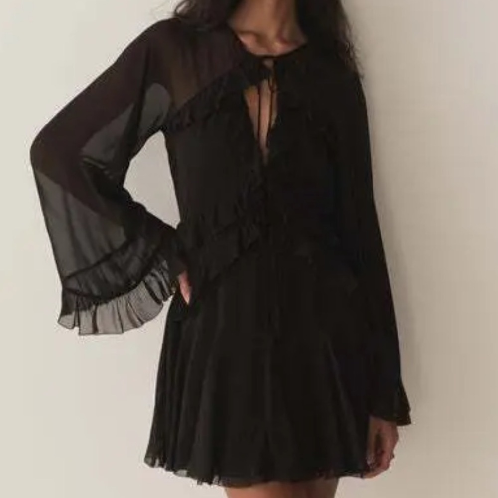 ISO!!!!! Doen Clarisse Dress XS/ S Black Long Sleeve Dress